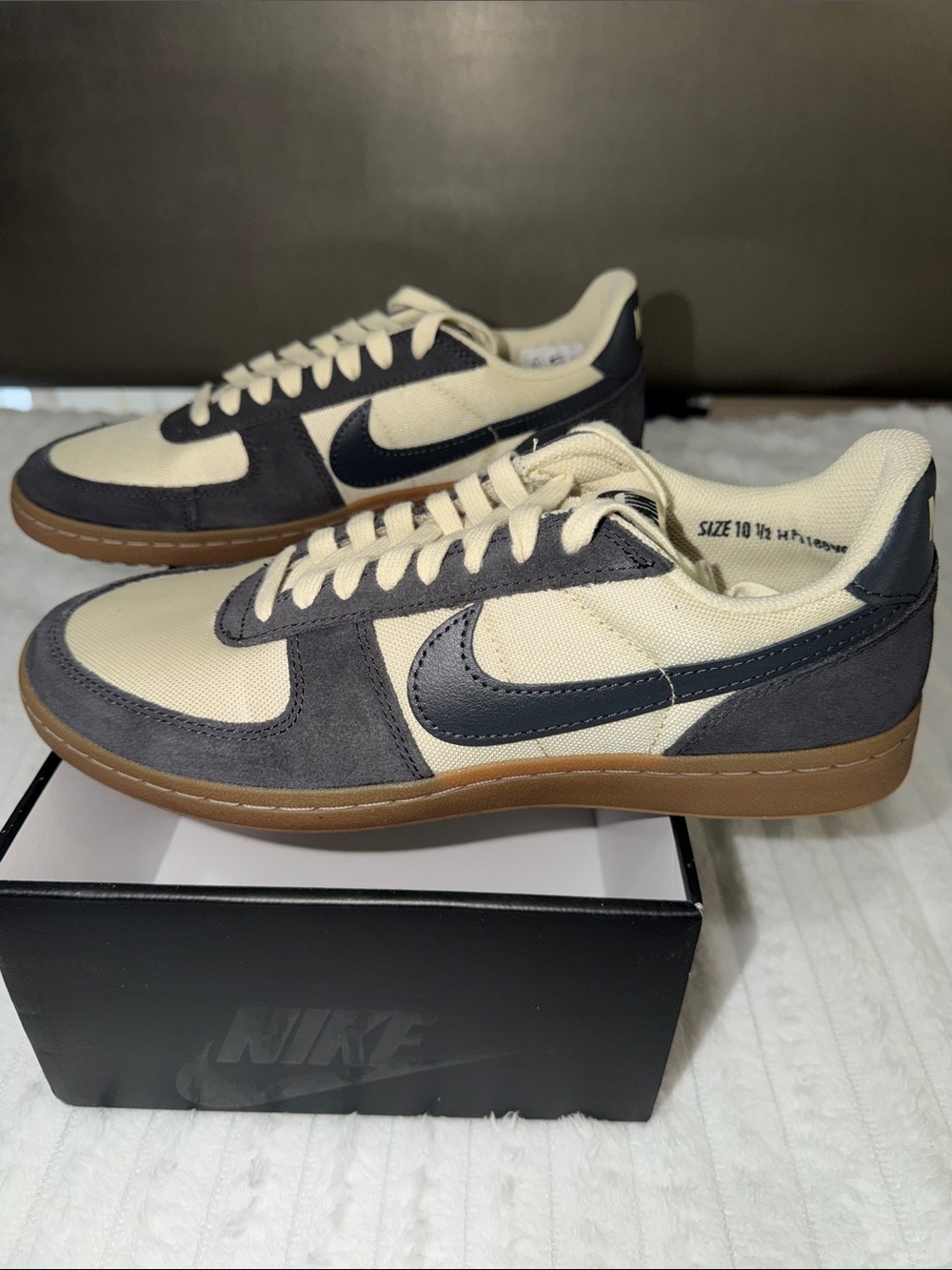 Nike Field General Men’s Low-Top Sneaker Light khaki Anthracite gum